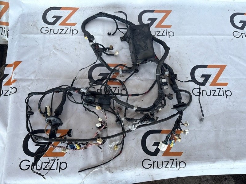 Коса под капотная Toyota Land Cruiser Prado GRJ121W 1GR-FE 2005 (б/у)