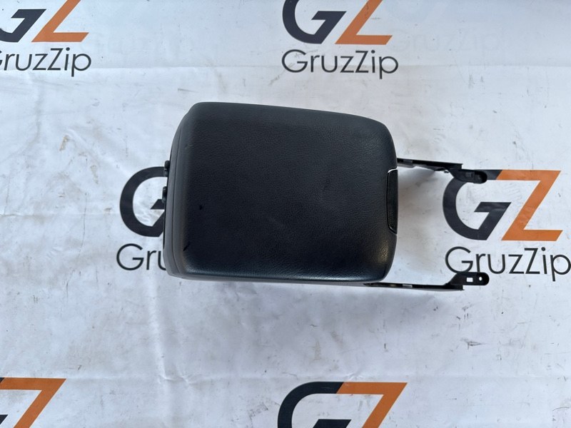 Бардачок между сидений Toyota Land Cruiser Prado GRJ121W 1GR-FE 2005 (б/у)