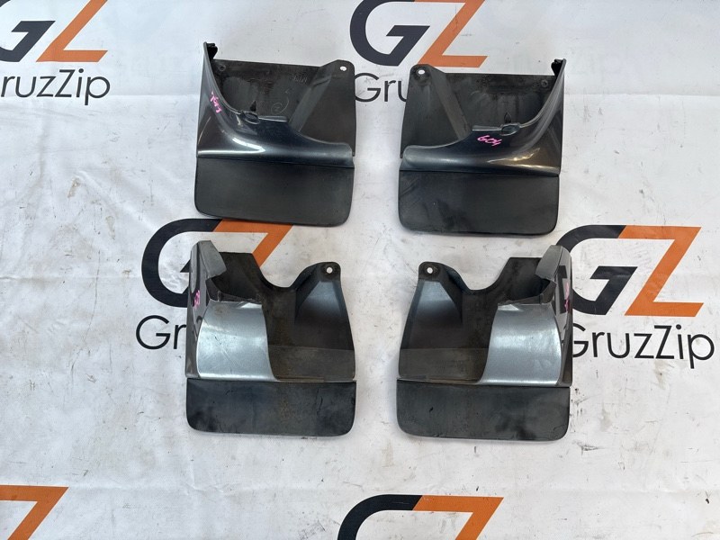 Брызговик (комплект ) Toyota Land Cruiser Prado GRJ121W 1GR-FE 2005 (б/у)