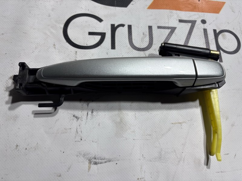 Ручка двери внешняя Toyota Land Cruiser Prado GRJ121W 1GR-FE 2005 задняя левая (б/у)