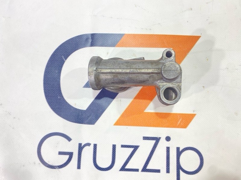 Патрубок системы охлаждения Isuzu Forward Juston NRR32 6HE1 1994 (б/у)