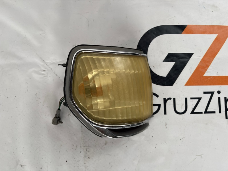 Габарит Toyota Land Cruiser HDJ81V 1HD-T 1993 правый (б/у)