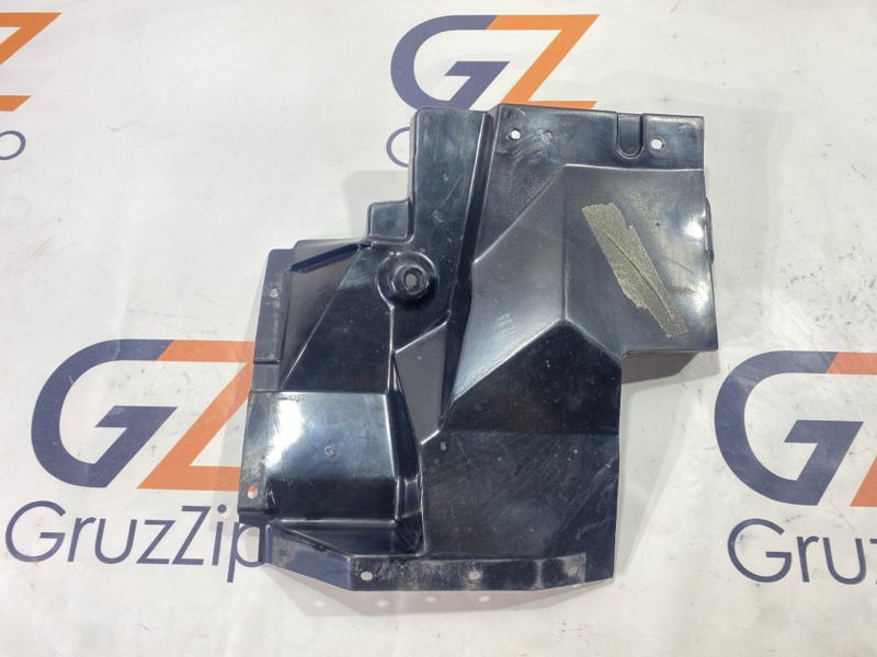Подкрылок Isuzu Forward FRR34 6HK1 2003 (б/у)