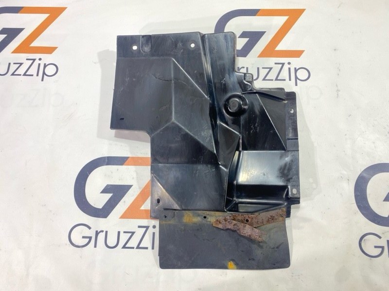 Подкрылок Isuzu Forward FRR34 6HK1 2003 (б/у)