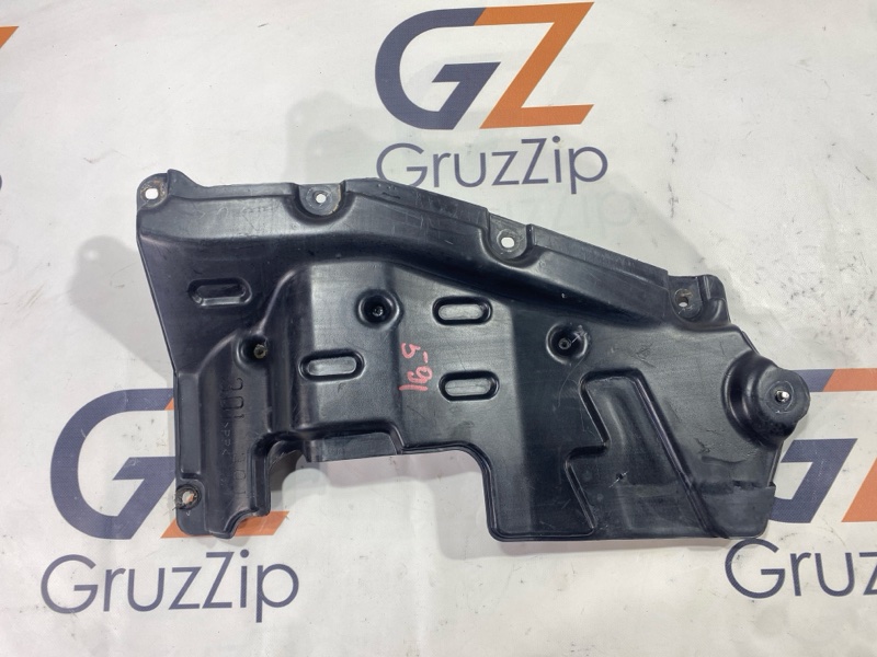 Защита двигателя Isuzu Forward FRR34 6HK1 2003 (б/у)