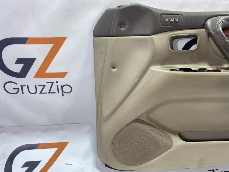 Дверная карта Toyota Land Cruiser Cygnus UZJ100W 2UZ-FE 2000 передняя правая (б/у) Дверная карта Toyota Land Cruiser Cygnus UZJ100W 2UZ-FE 2000 передняя правая (б/у)