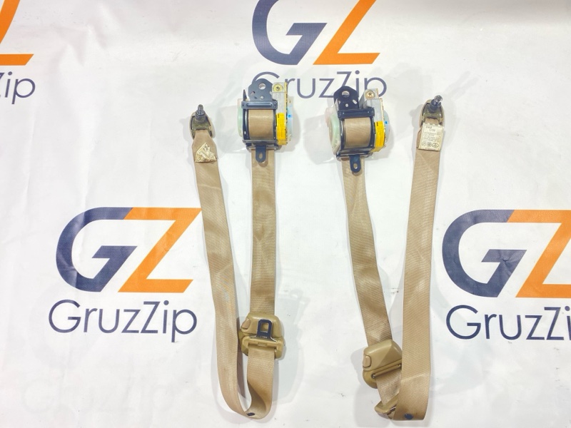 Ремень безопасности Toyota Land Cruiser Cygnus UZJ100W 2UZ-FE 2000 передний (б/у) Ремень безопасности Toyota Land Cruiser Cygnus UZJ100W 2UZ-FE 2000 передний (б/у)