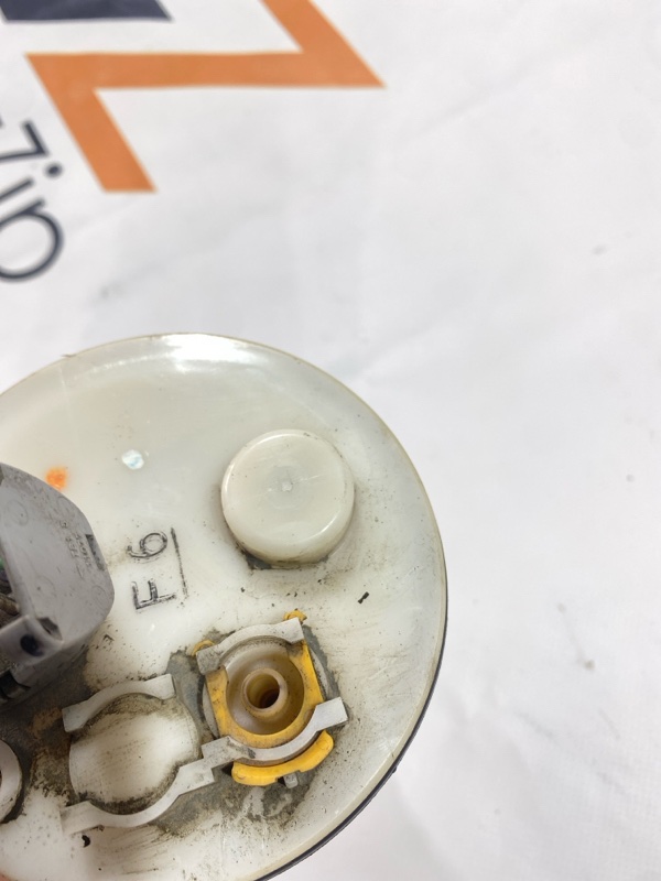 Топливный насос Toyota WISH ZGE25W 2ZRFAE 2009 (б/у) Топливный насос Toyota WISH ZGE25W 2ZRFAE 2009 (б/у)