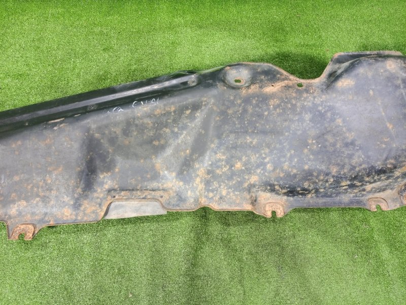 Защита двигателя Isuzu Giga CYL50 6WA1 1998 левая (б/у) Защита двигателя Isuzu Giga CYL50 6WA1 1998 левая (б/у)