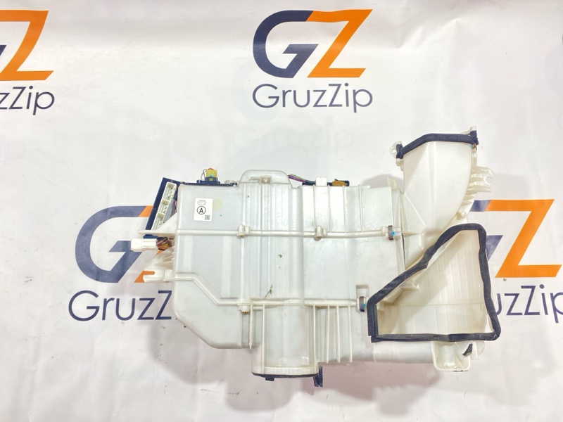 Осушитель кондиционера Toyota Land Cruiser Cygnus UZJ100W 2UZ-FE 2000 (б/у)