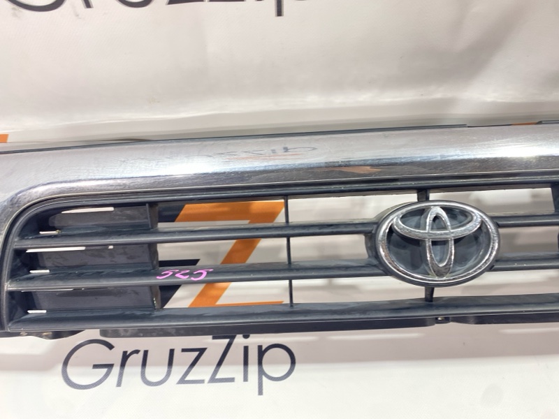 Решетка радиатора Toyota Hilux Surf KZN130W 1KZ-TE 1994 (б/у) Решетка радиатора Toyota Hilux Surf KZN130W 1KZ-TE 1994 (б/у)