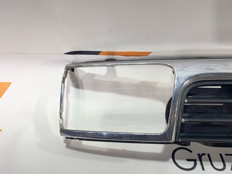 Решетка радиатора Toyota Hilux Surf KZN130W 1KZ-TE 1994 (б/у) Решетка радиатора Toyota Hilux Surf KZN130W 1KZ-TE 1994 (б/у)