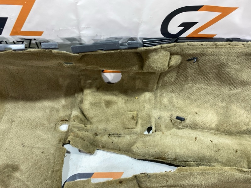 Ковер пола Toyota Land Cruiser Cygnus UZJ100W 2UZ-FE 2000 (б/у) Ковер пола Toyota Land Cruiser Cygnus UZJ100W 2UZ-FE 2000 (б/у)