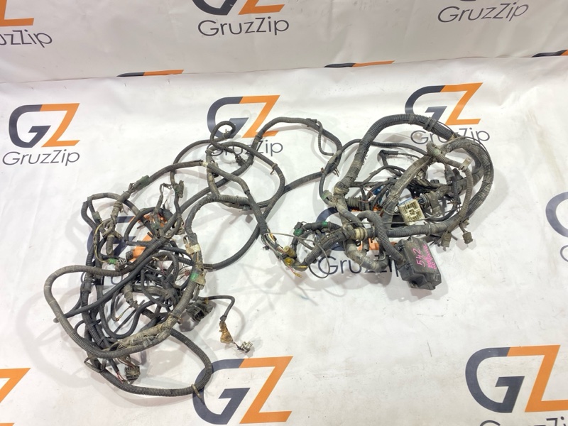 Коса по раме Isuzu Forward FRR33 6HH1 1999 (б/у)