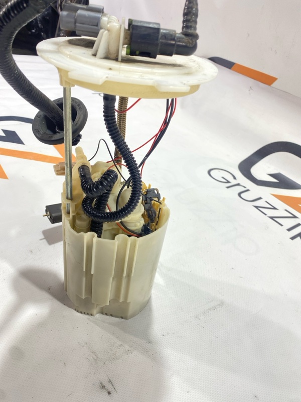 Топливный насос Nissan X-TRAIL NT32 MR20 2015 (б/у) Топливный насос Nissan X-TRAIL NT32 MR20 2015 (б/у)