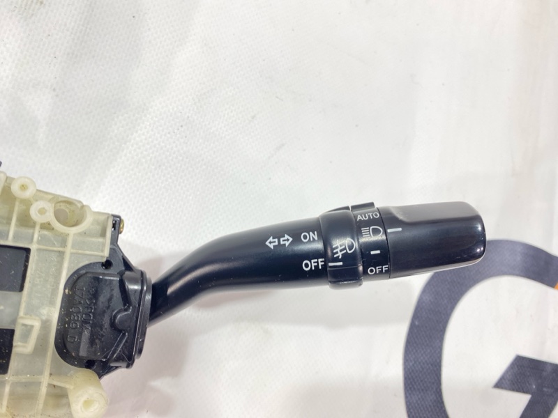 Гитара Toyota Land Cruiser HDJ101K 1HD-FTE 2000 (б/у) Гитара Toyota Land Cruiser HDJ101K 1HD-FTE 2000 (б/у)