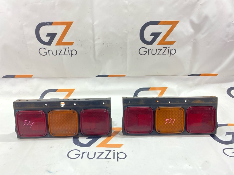 Стоп-сигнал Isuzu Giga CYJ77W6 6UZ1 2006 (б/у) Стоп-сигнал Isuzu Giga CYJ77W6 6UZ1 2006 (б/у)