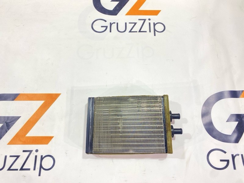 Радиатор печки Isuzu Giga CYJ77W6 6UZ1 2006 (б/у) Радиатор печки Isuzu Giga CYJ77W6 6UZ1 2006 (б/у)