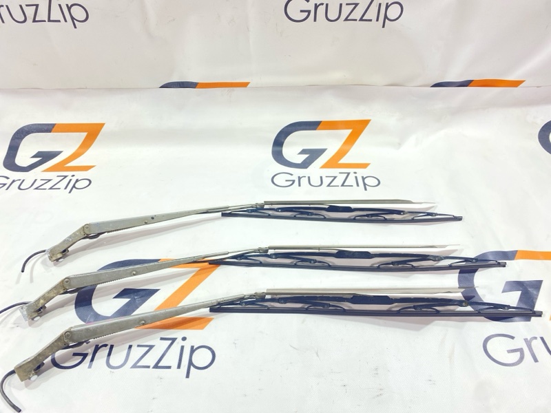 Дворник Isuzu Giga CYJ77W6 6UZ1 2006 (б/у) Дворник Isuzu Giga CYJ77W6 6UZ1 2006 (б/у)