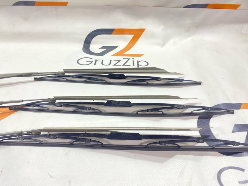 Дворник Isuzu Giga CYJ77W6 6UZ1 2006 (б/у) Дворник Isuzu Giga CYJ77W6 6UZ1 2006 (б/у)