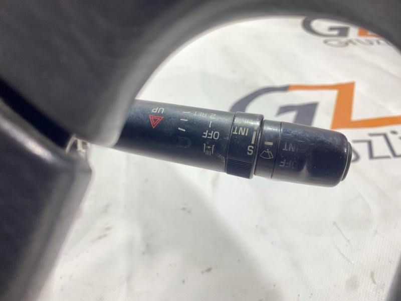 Рулевая колонка Isuzu Giga CYJ77W6 6UZ1 2006 (б/у) Рулевая колонка Isuzu Giga CYJ77W6 6UZ1 2006 (б/у)