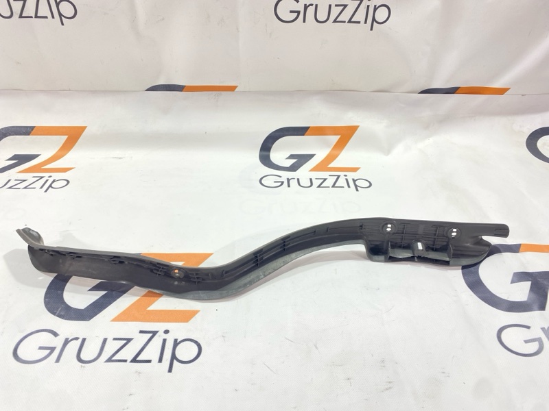 Порожек пластиковый Isuzu Giga CYJ77W6 6UZ1 2006 правый (б/у) Порожек пластиковый Isuzu Giga CYJ77W6 6UZ1 2006 правый (б/у)