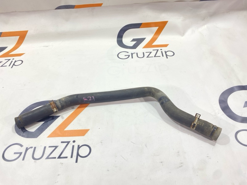 Патрубок расширительного бочка Isuzu Giga CYJ77W6 6UZ1 2006 (б/у) Патрубок расширительного бочка Isuzu Giga CYJ77W6 6UZ1 2006 (б/у)