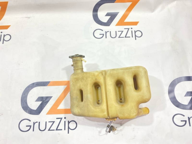 Бачок расширительный Isuzu Giga CYJ77W6 6UZ1 2006 (б/у)