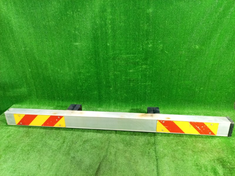 Бампер задний (б/у)