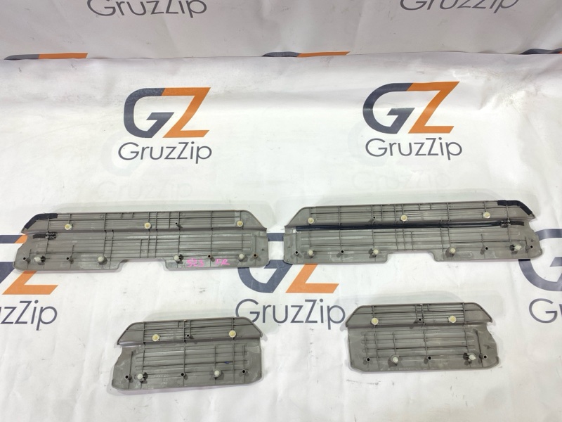 Порожек пластиковый Nissan Safari WGY61 TB45E 1998 (б/у) Порожек пластиковый Nissan Safari WGY61 TB45E 1998 (б/у)