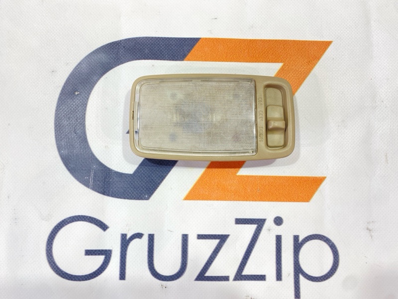 Плафон салона Toyota Land Cruiser Cygnus UZJ100W 2UZ-FE 2000 (б/у) Плафон салона Toyota Land Cruiser Cygnus UZJ100W 2UZ-FE 2000 (б/у)