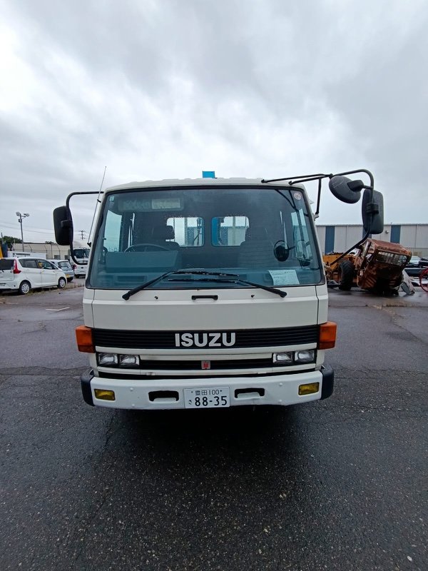 Кабина Isuzu Forward FRR12 6BG1 1990 (б/у)
