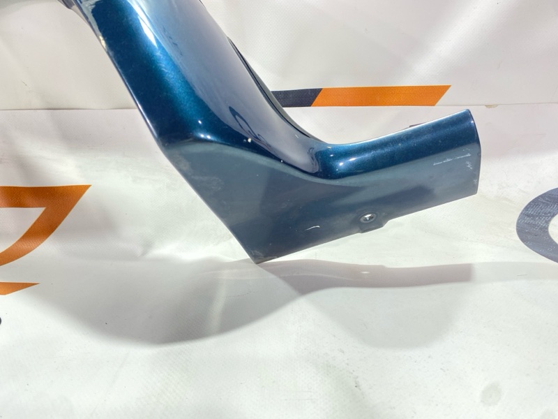 Фендер Toyota Hilux Surf KZN130W 1KZ-TE 1994 задний правый (б/у) Фендер Toyota Hilux Surf KZN130W 1KZ-TE 1994 задний правый (б/у)