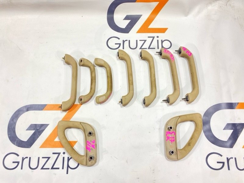Ручка салона Toyota Land Cruiser Cygnus UZJ100W 2UZ-FE 2000 (б/у) Ручка салона Toyota Land Cruiser Cygnus UZJ100W 2UZ-FE 2000 (б/у)