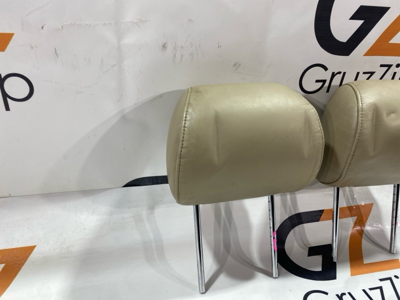 Подголовник Toyota Land Cruiser Cygnus UZJ100W 2UZ-FE 2000 передний (б/у) Подголовник Toyota Land Cruiser Cygnus UZJ100W 2UZ-FE 2000 передний (б/у)