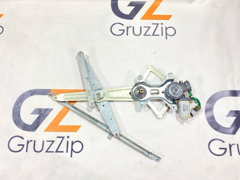 Мотор стеклоподъемника Toyota Land Cruiser Cygnus UZJ100W 2UZ-FE 2000 передний правый (б/у) Мотор стеклоподъемника Toyota Land Cruiser Cygnus UZJ100W 2UZ-FE 2000 передний правый (б/у)