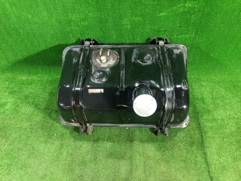 Топливный бак Nissan Diesel Condor MK25B FE6 2004 (б/у)