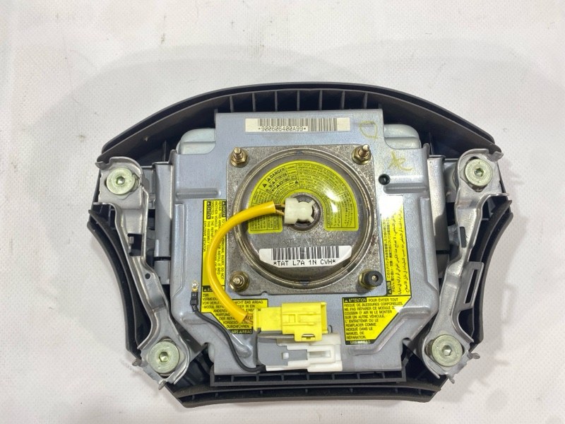 AIRBAG Toyota Land Cruiser Cygnus UZJ100W 2UZ-FE 2000 (б/у) AIRBAG Toyota Land Cruiser Cygnus UZJ100W 2UZ-FE 2000 (б/у)
