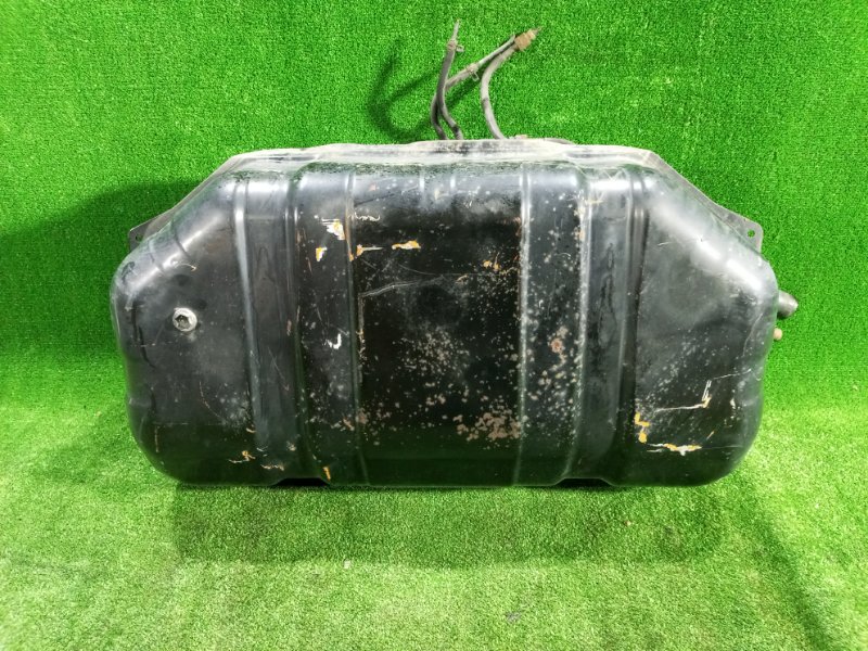 Топливный бак Toyota Land Cruiser Prado VZJ95W 5VZ-FE 1998 (б/у) Топливный бак Toyota Land Cruiser Prado VZJ95W 5VZ-FE 1998 (б/у)