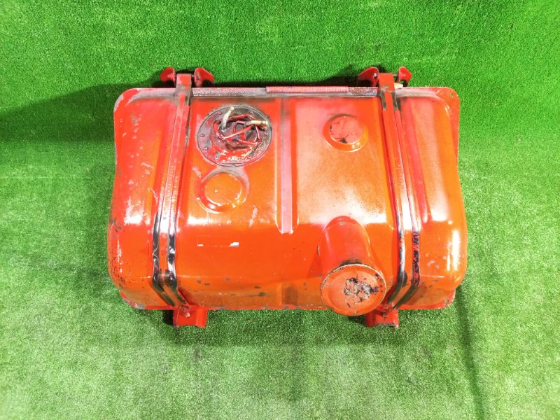 Топливный бак Nissan Diesel Condor MK210 FE6 1999 (б/у)