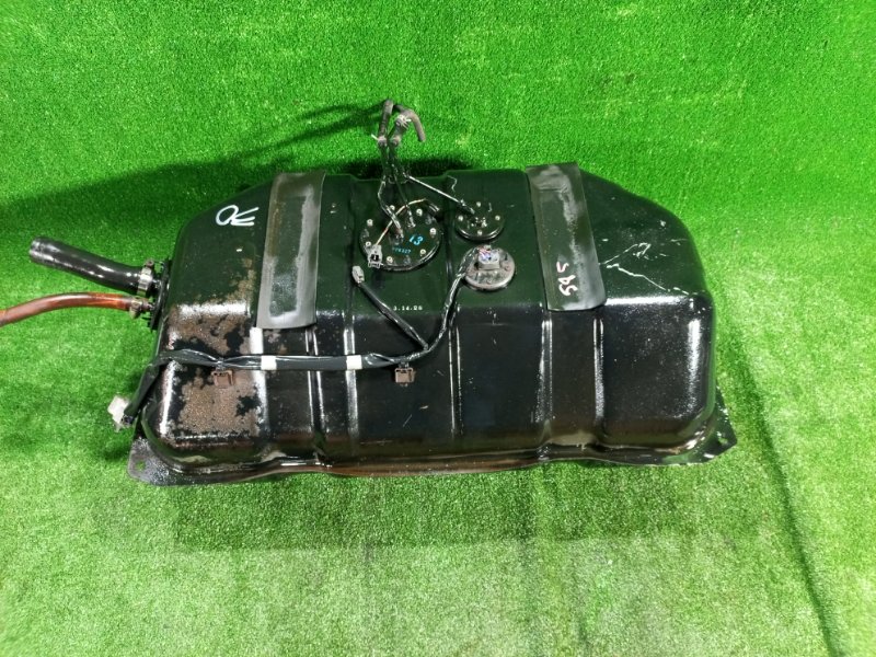 Топливный бак Toyota Land Cruiser Prado KZJ95W 1KZ-TE 1997 (б/у) Топливный бак Toyota Land Cruiser Prado KZJ95W 1KZ-TE 1997 (б/у)
