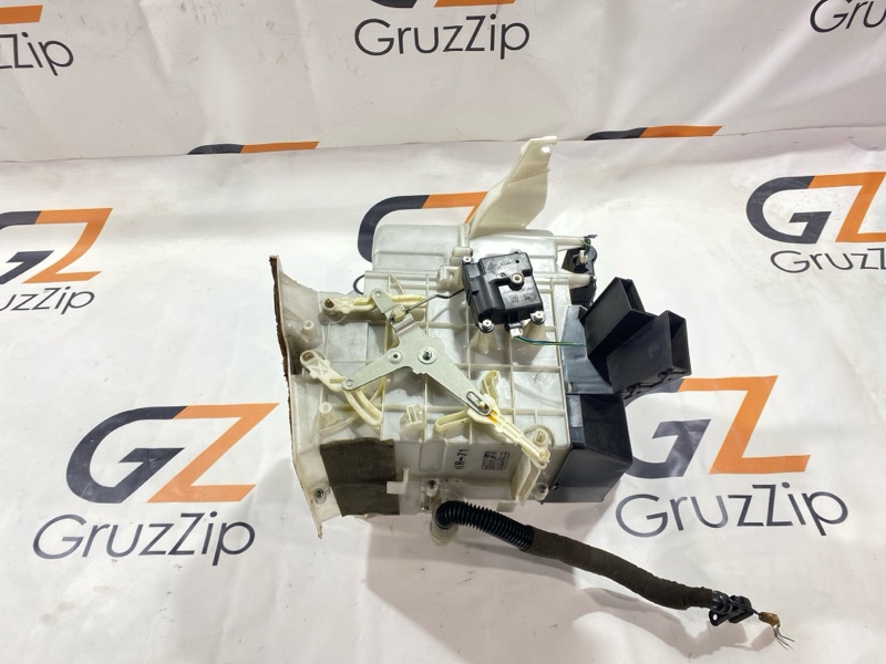 Корпус печки Nissan Safari VRGY61 TD42T 2000 (б/у)
