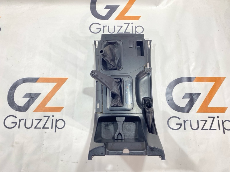 Консоль между сидений Toyota Land Cruiser Prado VZJ120W 5VZ-FE 2004 (б/у) Консоль между сидений Toyota Land Cruiser Prado VZJ120W 5VZ-FE 2004 (б/у)