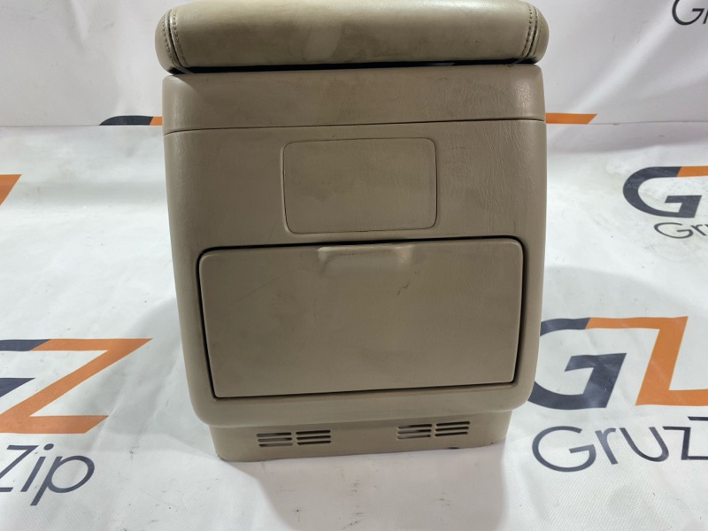 Бардачок между сидений Toyota Land Cruiser Cygnus UZJ100W 2UZ-FE 2000 (б/у) Бардачок между сидений Toyota Land Cruiser Cygnus UZJ100W 2UZ-FE 2000 (б/у)