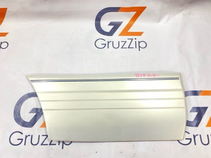 Накладка на дверь Toyota Land Cruiser Cygnus UZJ100W 2UZ-FE 2000 задняя правая (б/у) Накладка на дверь Toyota Land Cruiser Cygnus UZJ100W 2UZ-FE 2000 задняя правая (б/у)