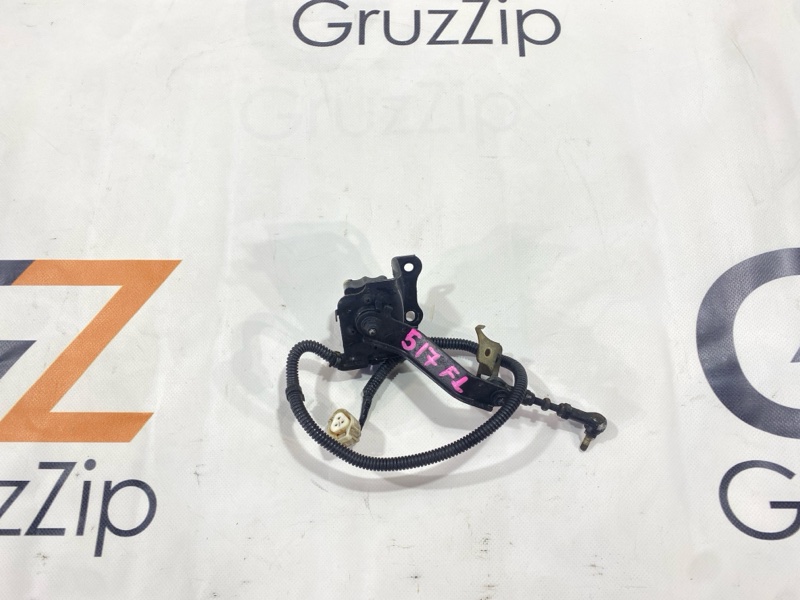 Датчик высоты дорожного просвета Toyota Land Cruiser Cygnus UZJ100W 2UZ-FE 2000 передний левый (б/у) Датчик высоты дорожного просвета Toyota Land Cruiser Cygnus UZJ100W 2UZ-FE 2000 передний левый (б/у)