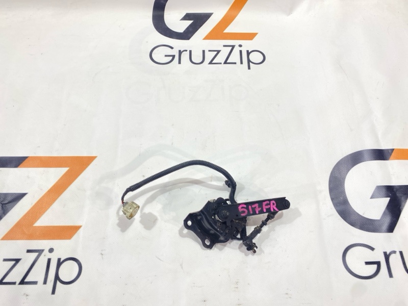 Датчик высоты дорожного просвета Toyota Land Cruiser Cygnus UZJ100W 2UZ-FE 2000 передний правый (б/у) Датчик высоты дорожного просвета Toyota Land Cruiser Cygnus UZJ100W 2UZ-FE 2000 передний правый (б/у)