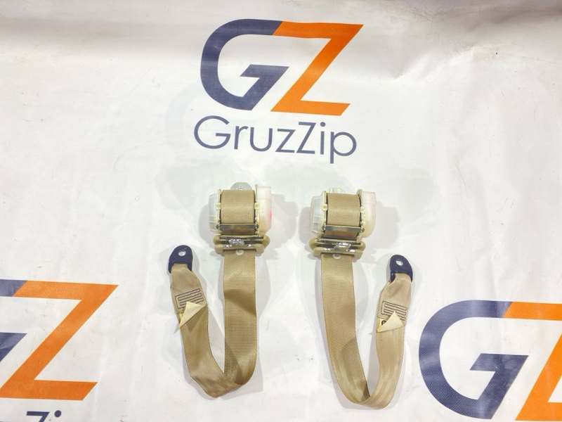 Ремень безопасности Toyota WISH ZGE25W 2ZRFAE 2009 задний (б/у)