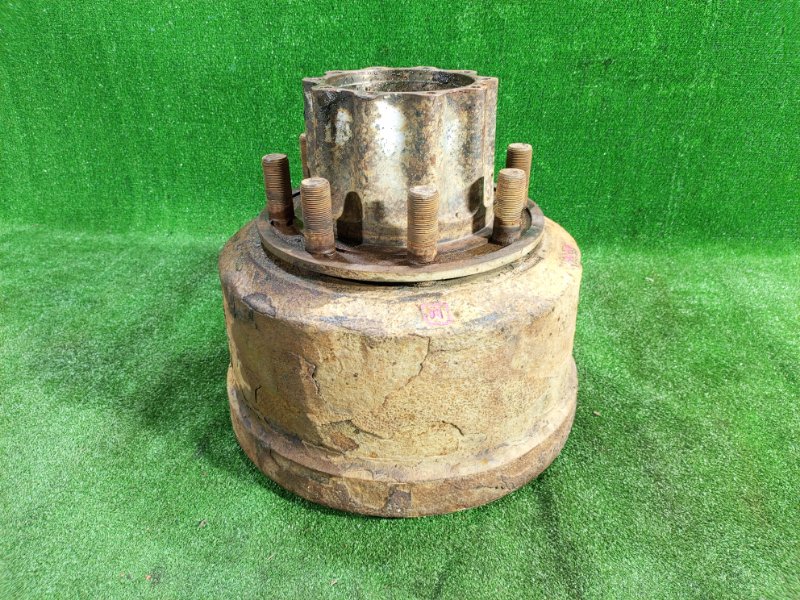 Тормозной барабан Isuzu Giga CYL50 6WA1 1998 задний левый (б/у) Тормозной барабан Isuzu Giga CYL50 6WA1 1998 задний левый (б/у)