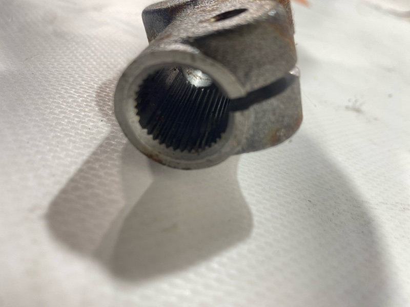 Рулевой карданчик Toyota WISH ZGE25W 2ZRFAE 2009 (б/у) Рулевой карданчик Toyota WISH ZGE25W 2ZRFAE 2009 (б/у)